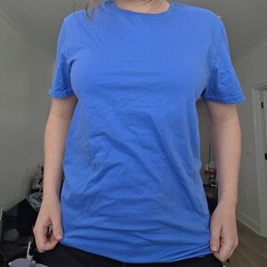 FREE w/ 2+ ITEMS | Blue Russel Athletic Basic Unisex T-Shirt